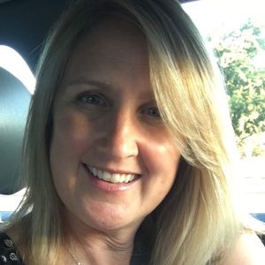 Meet your Posher, Elisabeth